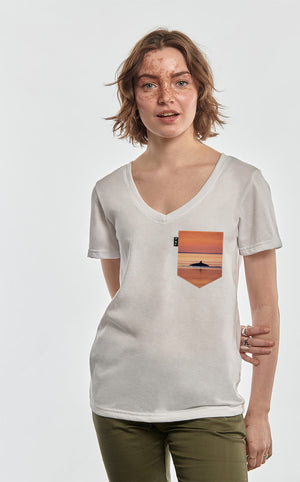 Semi-adjusted V-neck T-shirt - Rorqualternatif