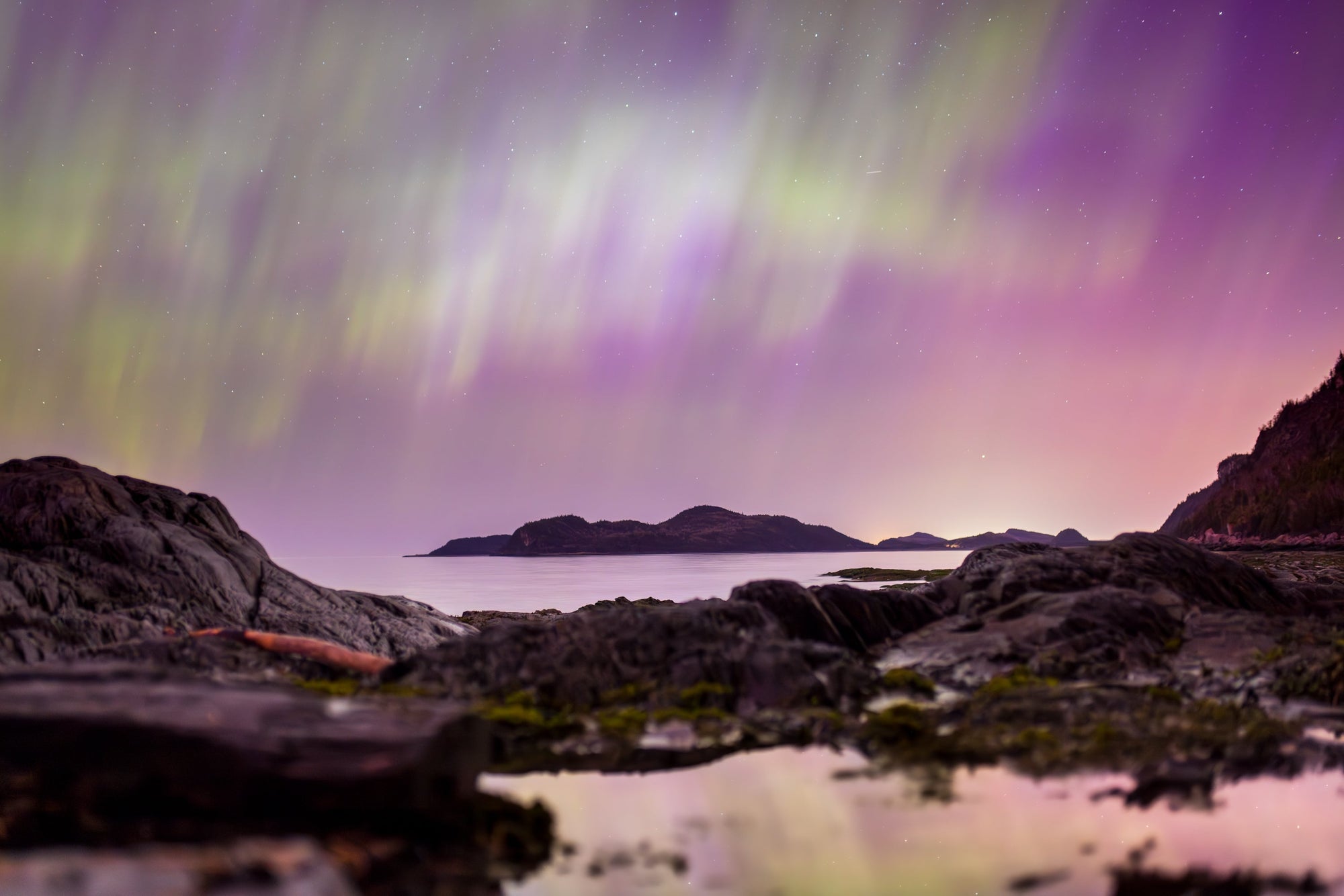 Northern lights on Le Bic 2